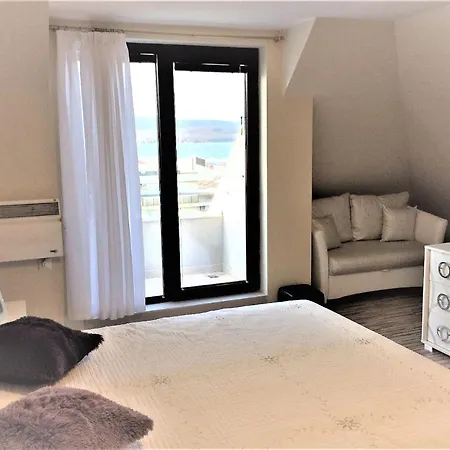 Апарт-отель Private Stamopolu Lux Приморско