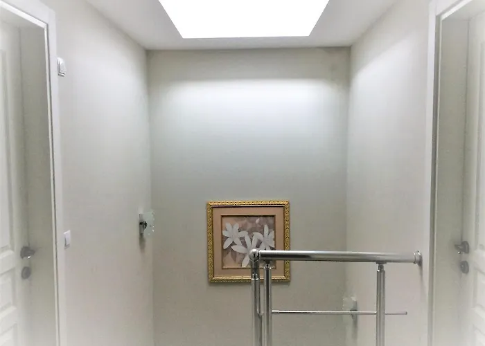 Private Stamopolu Lux